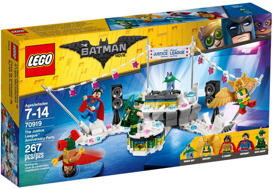 LEGO Het Justice Team viert feest 70919 Batman LEGO BATMAN @ 2TTOYS | Official LEGO shopšš„° LEGO ā¬. 35.99