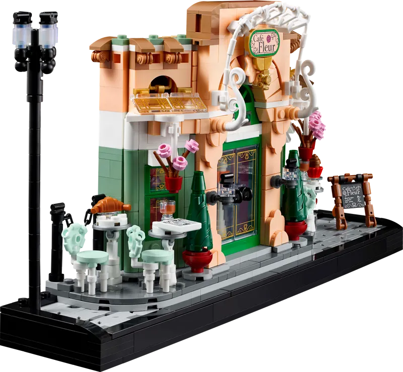 LEGO Parisian Café 10362 Icons (Pre-Order: March 1, 2025)