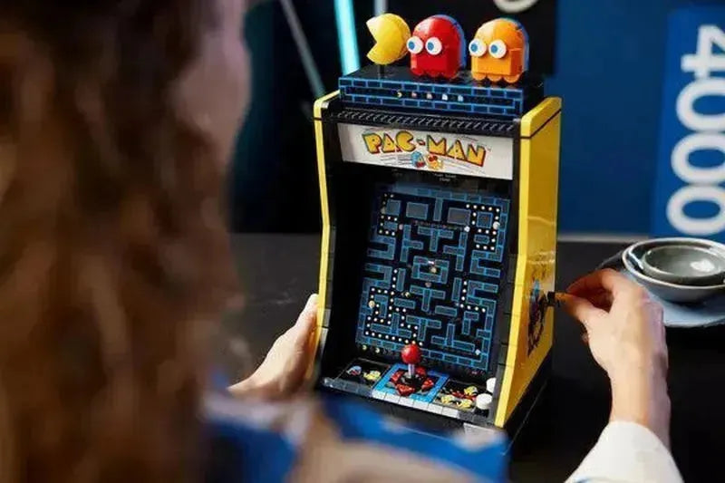 LEGO PAC-MAN arcade 10323 Icons LEGO ICONS @ 2TTOYS | Official LEGO shop😊🥰 LEGO €. 279.99