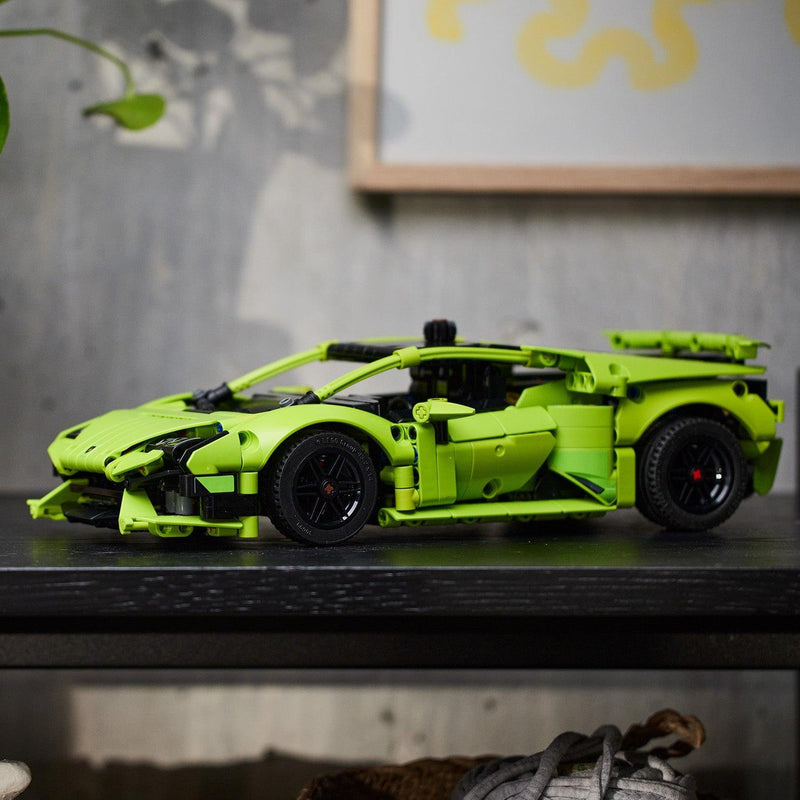 LEGO Lamborghini Huracán Tecnica 42161 Technic LEGO TECHNIC @ 2TTOYS LEGO €. 44.99