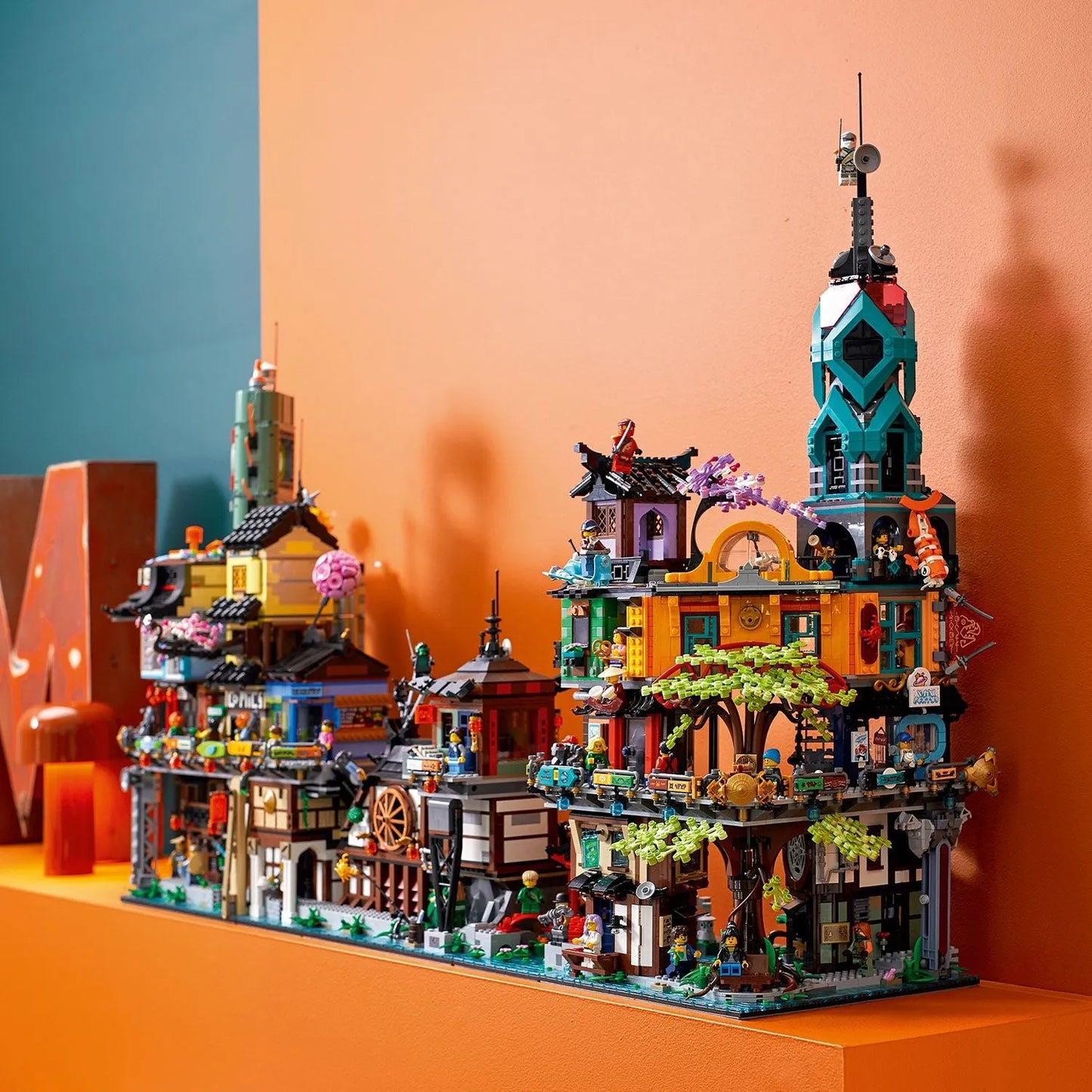 LEGO Ninjago Stadstuinen / The gardens of Ninjago City 71741 Ninjago