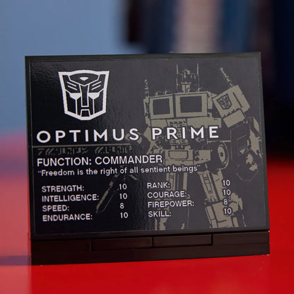 LEGO Optimus Prime Transformers 10302 Creator Expert (€. 10,00 per week + €. 50,00 borg)