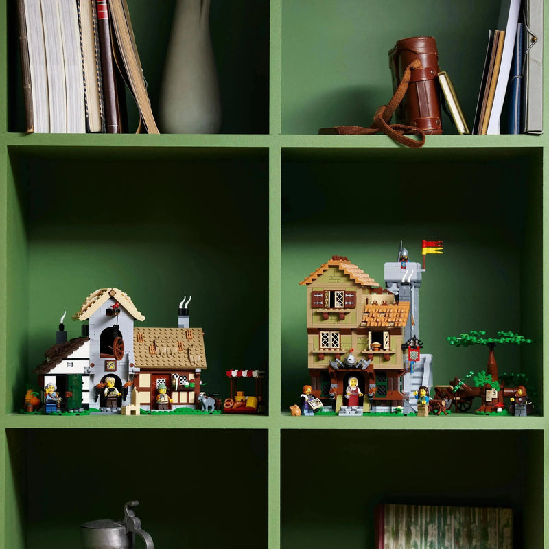 LEGO Medieval Town Square 10332 Icons