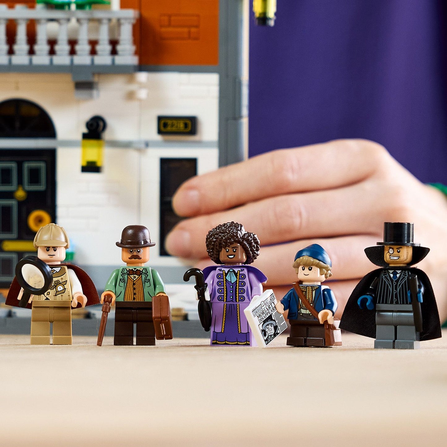 LEGO Sherlock Holmes Boekensteun 10351 Icons (Pre-Order: juni)