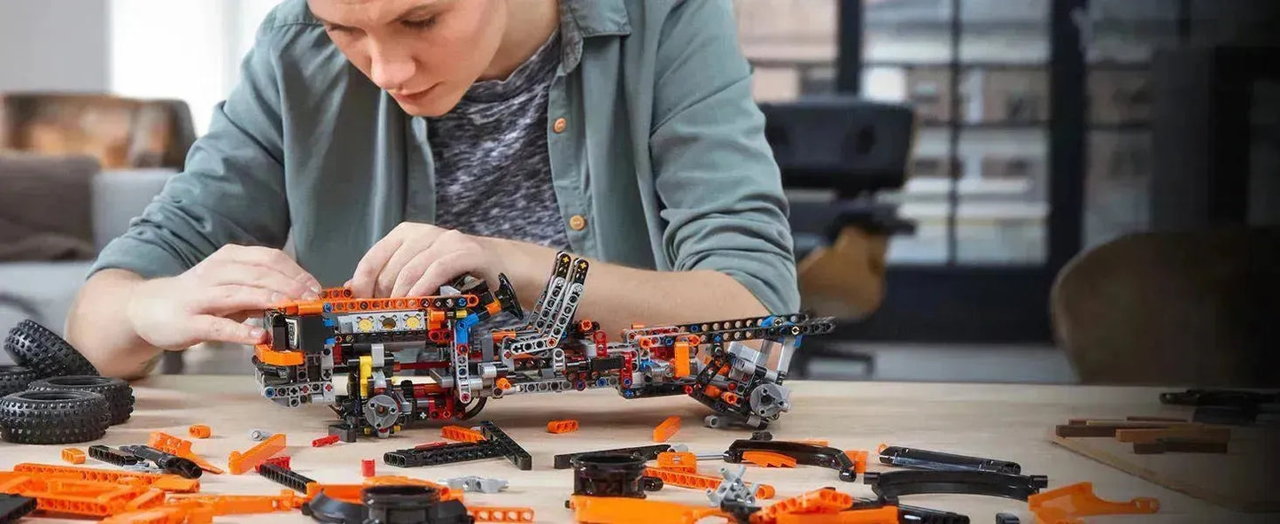 LEGO Ford Raptor F150 Pick-Up Truck 42126 Technik