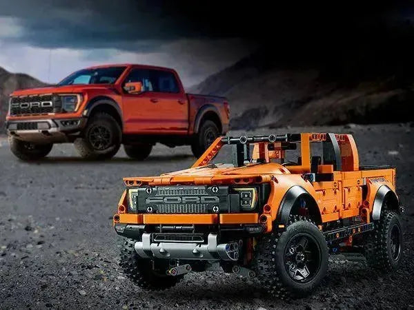LEGO Ford Raptor F150 Pick-Up Truck 42126 Technik
