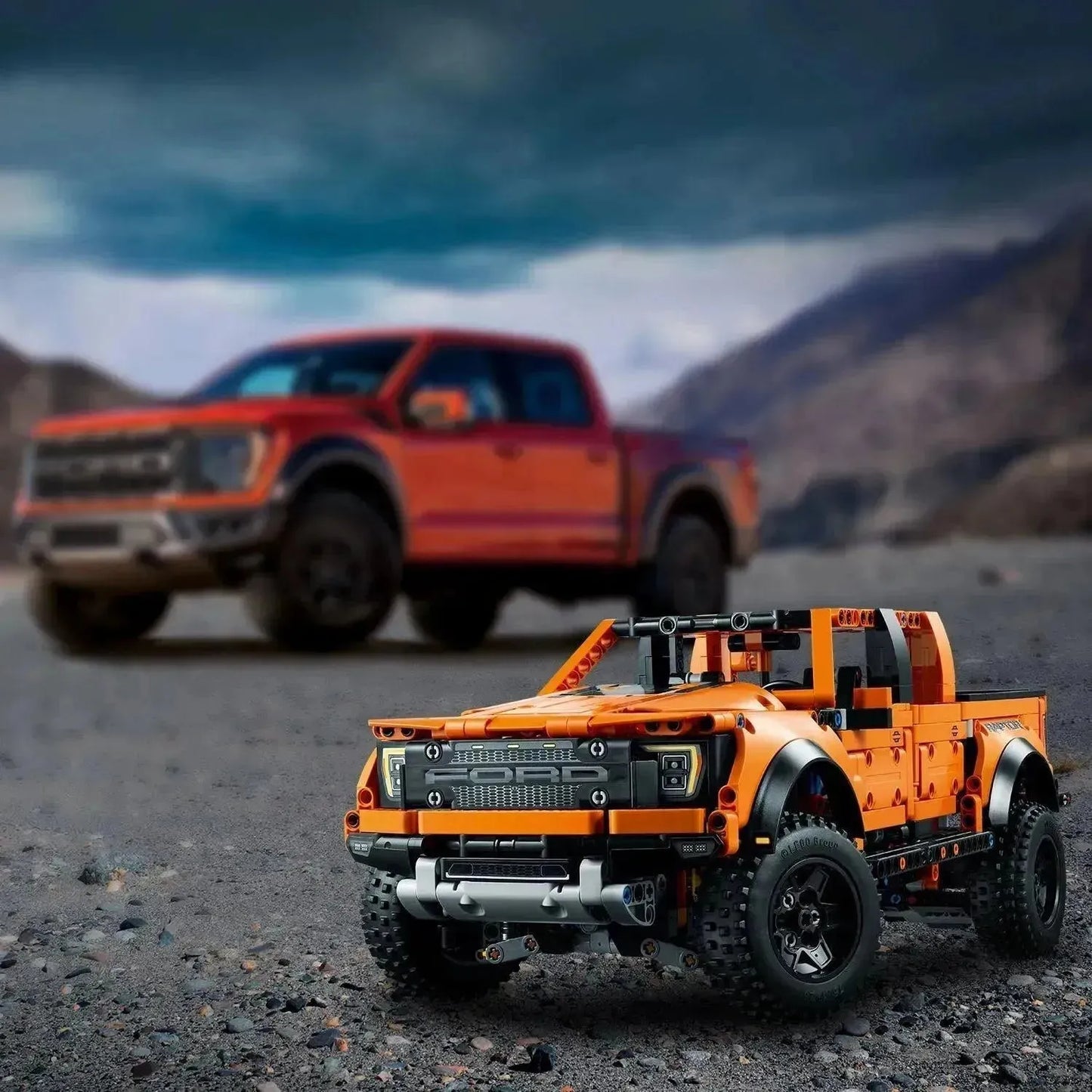 LEGO Ford Raptor F150 Pick-Up Truck 42126 Technik