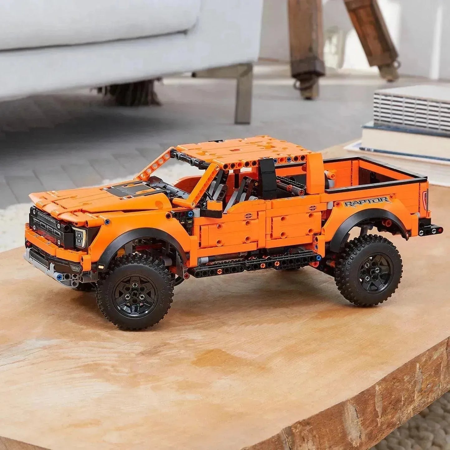 LEGO Ford Raptor F150 Pick-Up Truck 42126 Technik