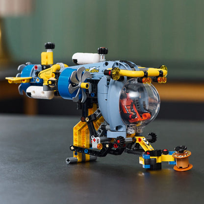 LEGO Deep Sea Submarine 42201 Technic (Pre-Order: January 2025)