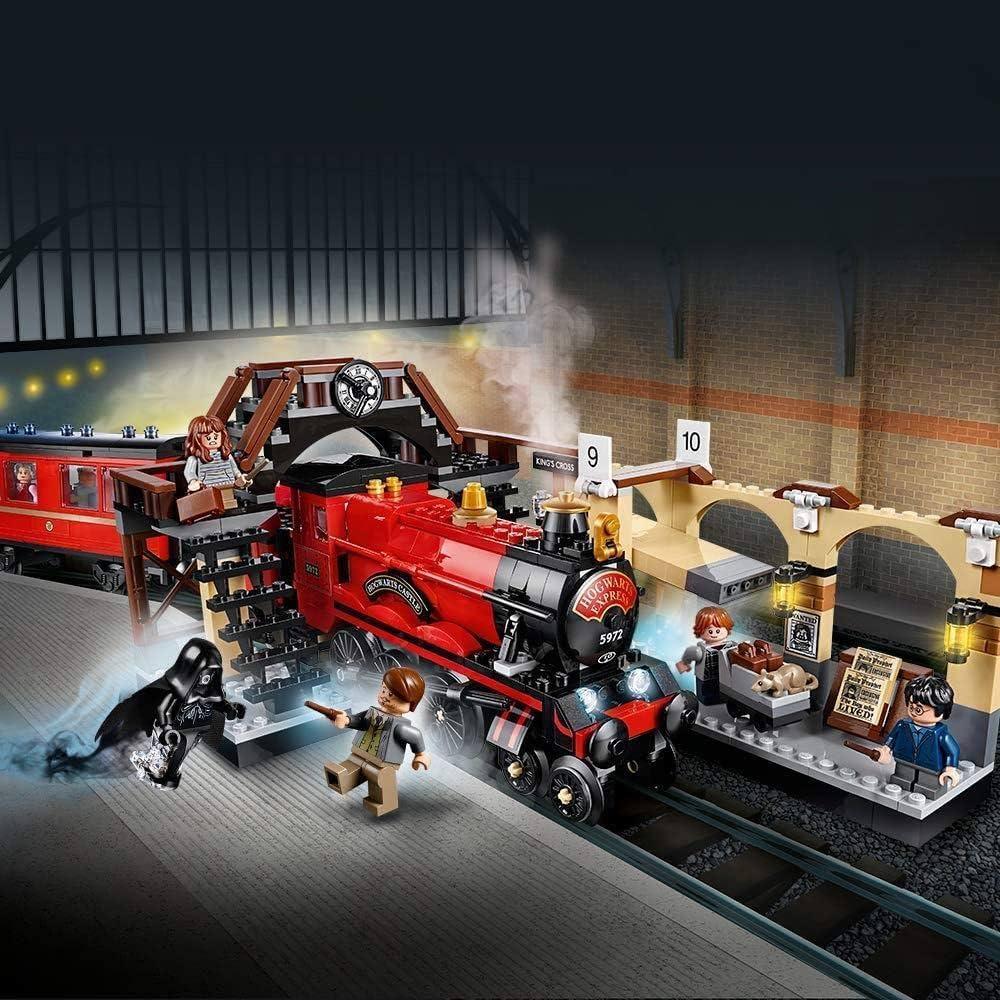 LEGO Hogwarts Express Train departs from King's Cross Station 75955 Harry Potter LEGO HARRY POTTER @ 2TTOYS | Official LEGO shop😊🥰 LEGO €. 129.99