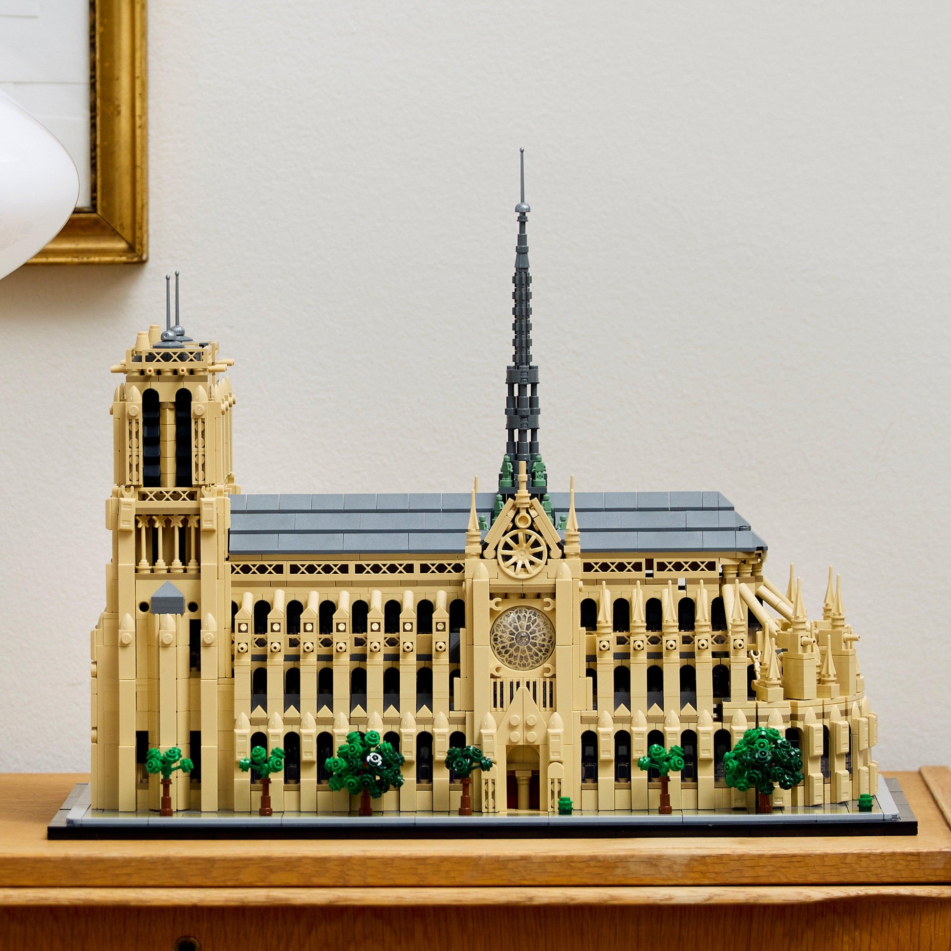 LEGO Notre-Dame Kathedraal 21061 Architecture (Pre-Order: verwacht juni) LEGO ARCHITECTURE @ 2TTOYS LEGO €. 194.49