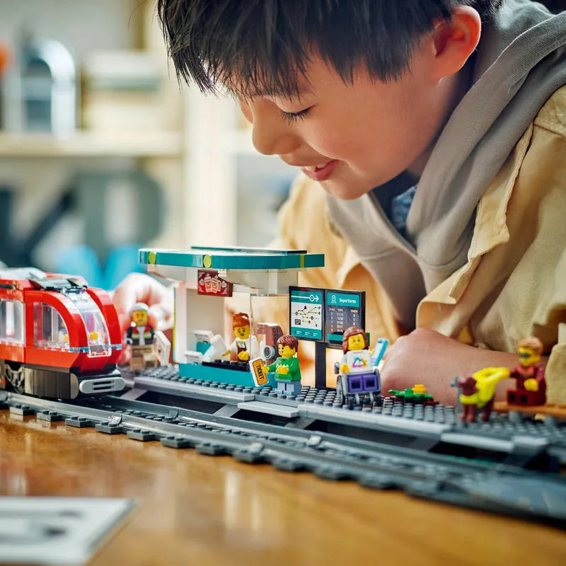 LEGO Stadstram en station 60423 City LEGO CITY @ 2TTOYS | Official LEGO shop😊🥰 LEGO €. 76.49