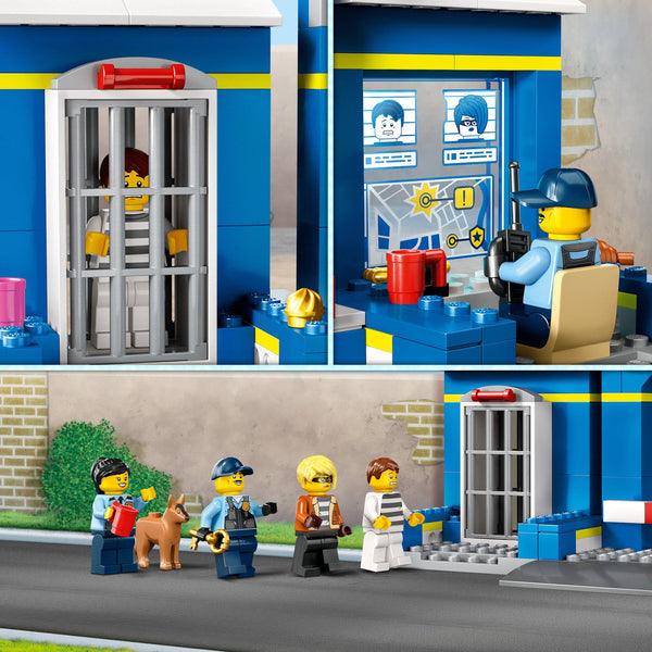 LEGO Achtervolging politiebureau 60370 City LEGO CITY @ 2TTOYS LEGO €. 29.49