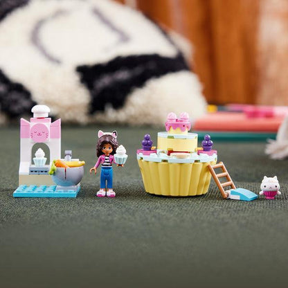 LEGO Cakey's creaties 10785 Gabby's Doll House LEGO GABBY'S DOLLHOUSE @ 2TTOYS | Official LEGO shop😊🥰 LEGO €. 8.48