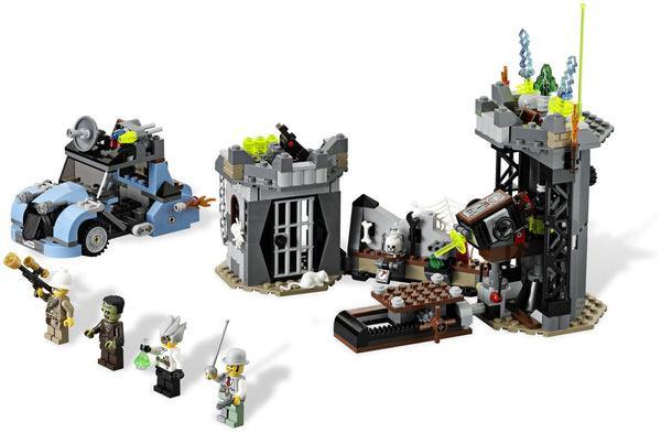 LEGO De Gekke Wetenschapper & Zijn Monster 9466 Monster Fighters LEGO Monster Fighters @ 2TTOYS | Official LEGO shop😊🥰 LEGO €. 139.99