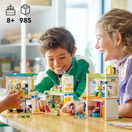 LEGO Heartlake Internationale school 41731 Friends LEGO FRIENDS @ 2TTOYS | Official LEGO shop😊🥰 LEGO €. 84.98