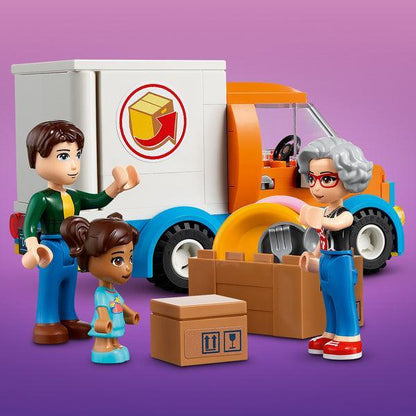 LEGO Hoofdstraat gebouw 41704 Friends LEGO FRIENDS @ 2TTOYS LEGO €. 134.49