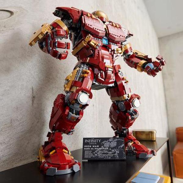 LEGO Hulkbuster 76210 Superheroes Bouwsets @ 2TTOYS | Official LEGO shop😊🥰 LEGO €. 499.99