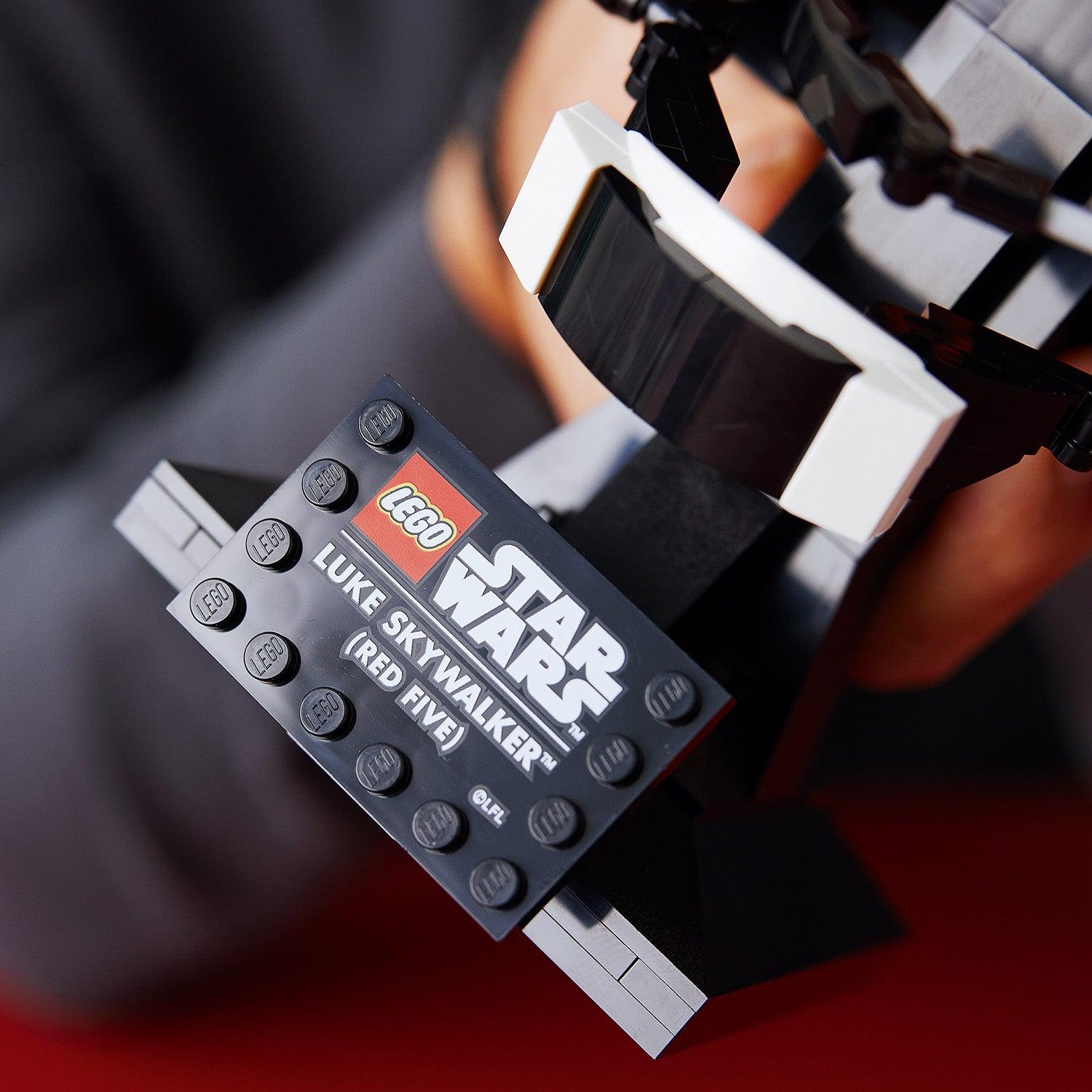 LEGO Luke Skywalker™ (Red Five) helm 75327 StarWars LEGO STARWARS @ 2TTOYS | Official LEGO shop😊🥰 LEGO €. 84.99