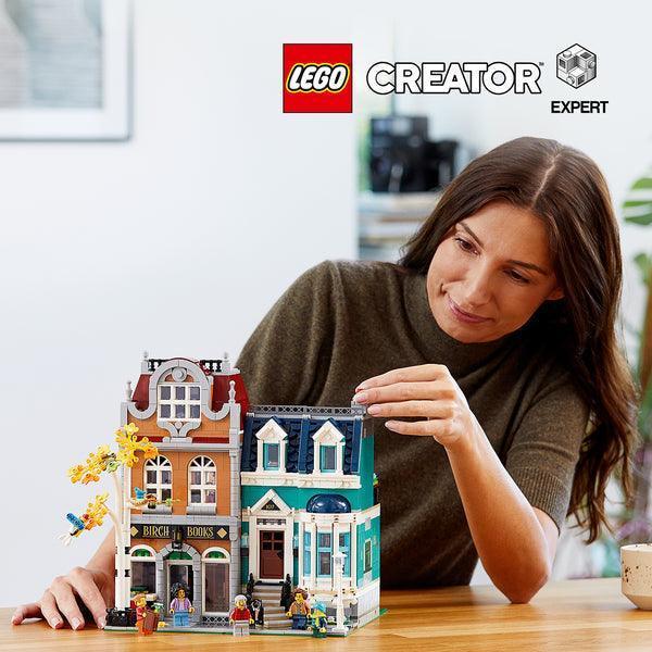 LEGO Modulaire Boekenwinkel 10270 Creator Expert (USED) LEGO CREATOR EXPERT MODULAIR @ 2TTOYS LEGO €. 199.99