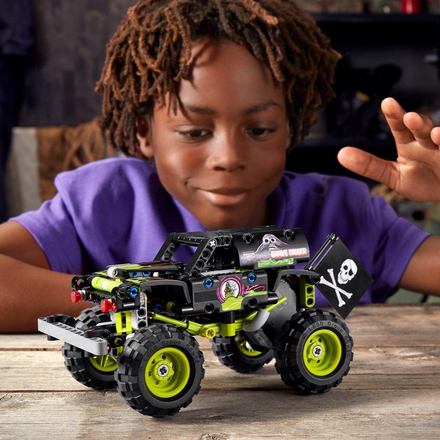 LEGO Monster Jam Grave Digger 42118 Technic LEGO TECHNIC @ 2TTOYS LEGO €. 16.98