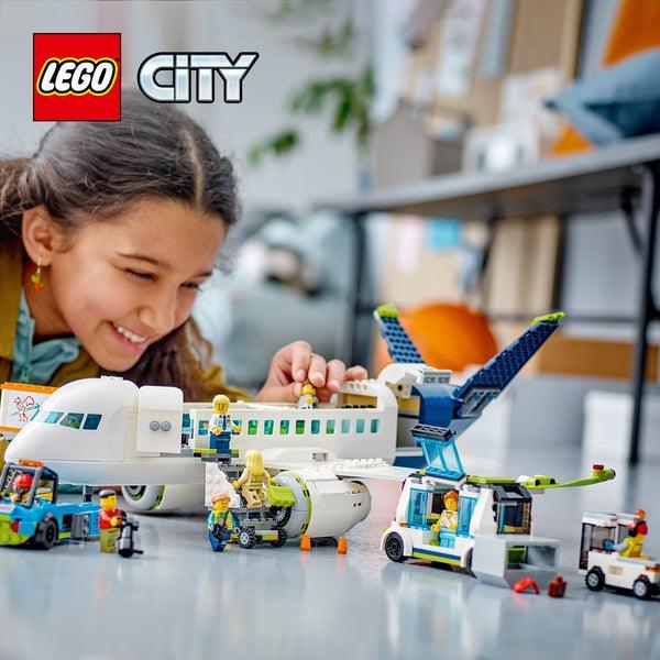 LEGO Passagiersvliegtuig 60367 City LEGO CITY @ 2TTOYS | Official LEGO shop😊🥰 LEGO €. 84.98