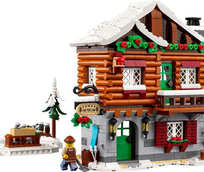 LEGO Skihut 10325 Icons LEGO @ 2TTOYS LEGO €. 104.99